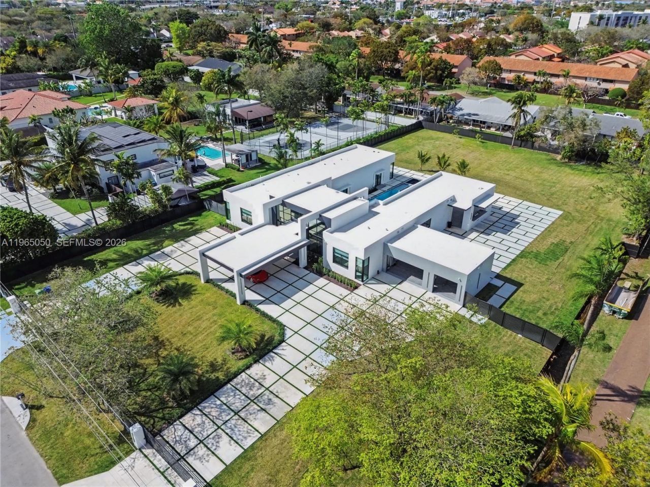 11481 SW 93 St, Miami, FL 33176 Photo