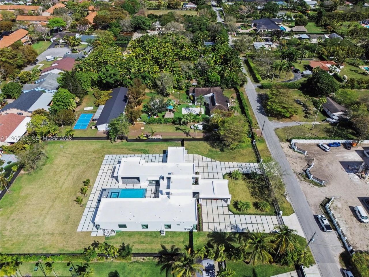 11481 SW 93 St, Miami, FL 33176 Photo