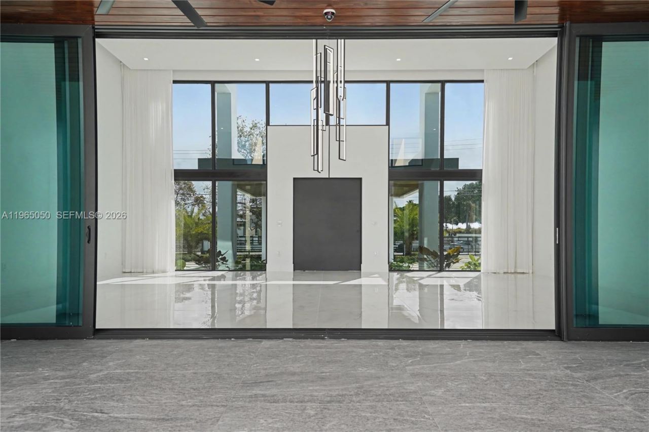 11481 SW 93 St, Miami, FL 33176 Photo