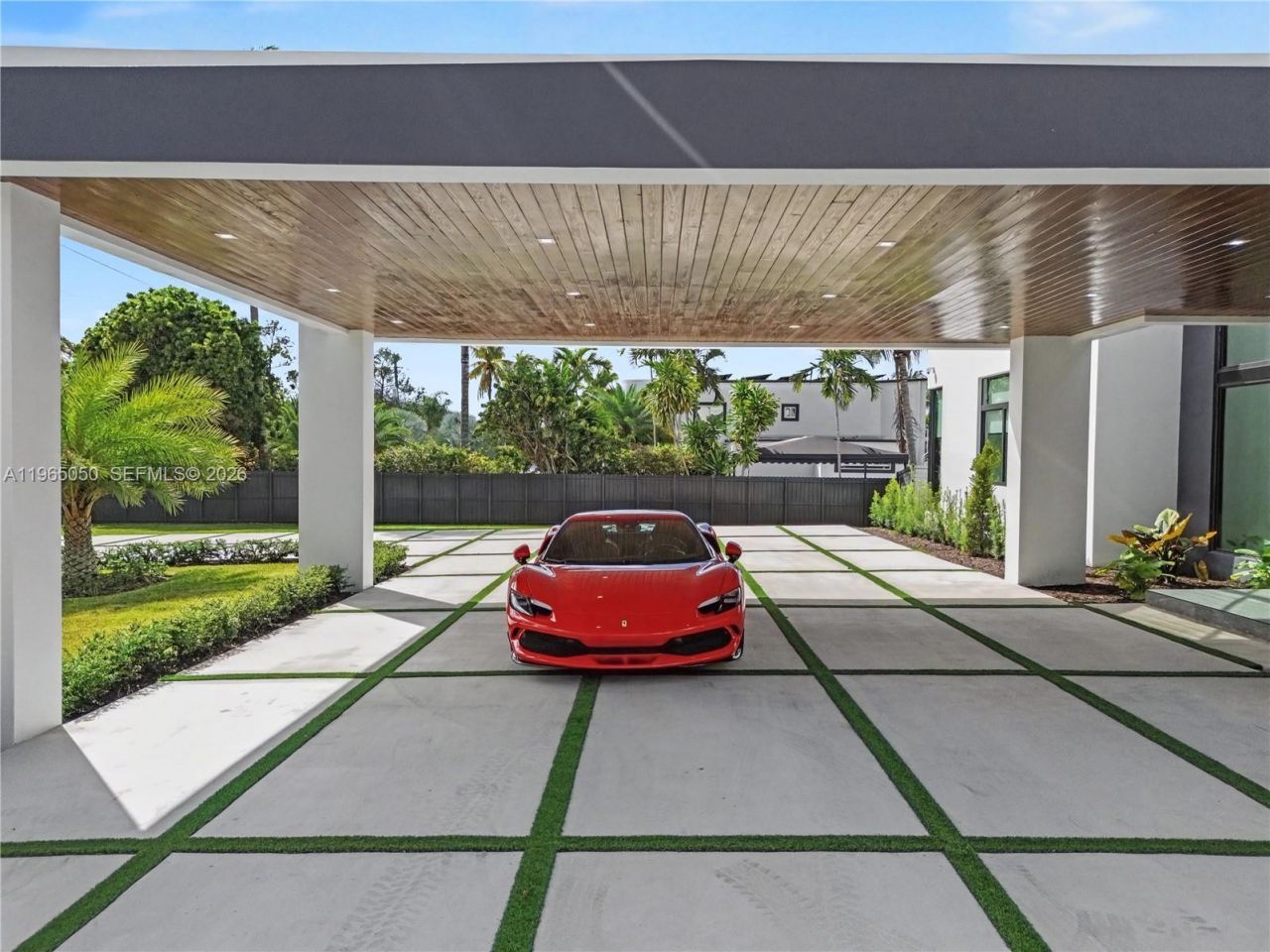 11481 SW 93 St, Miami, FL 33176 Photo