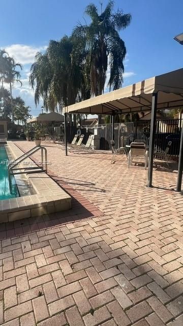 11925 NE 2nd Ave , Unit B307, North Miami, FL 33161 Photo