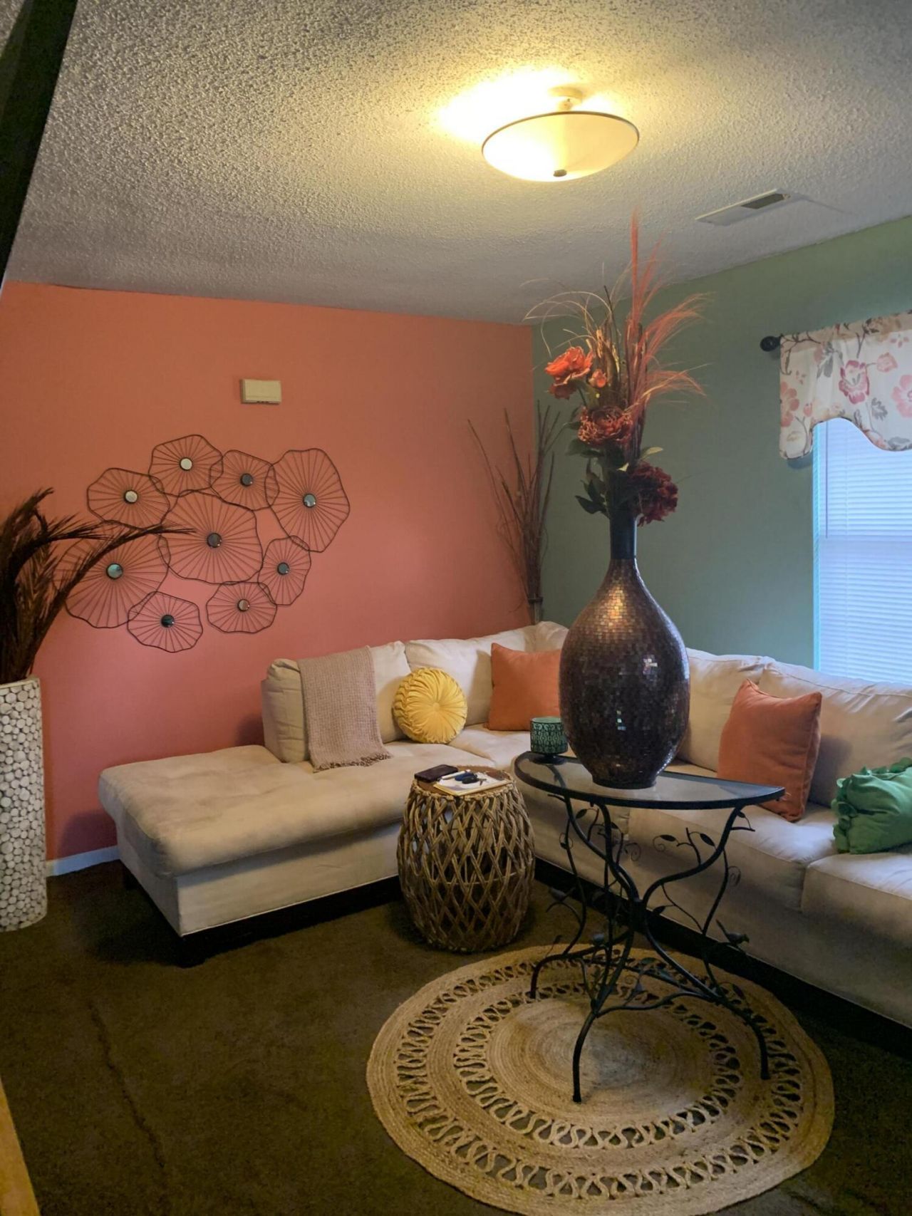 4752 Wright Avenue Photo 5