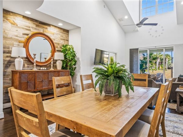 1634 Baseline Lane, Vero Beach, FL 32967