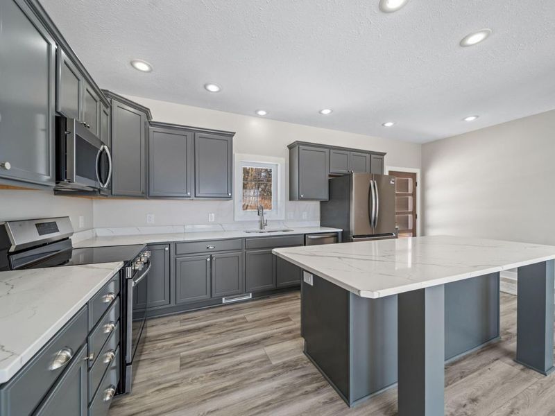 2465 S County Road 19 , Tiffin, OH 44883 Photo 8