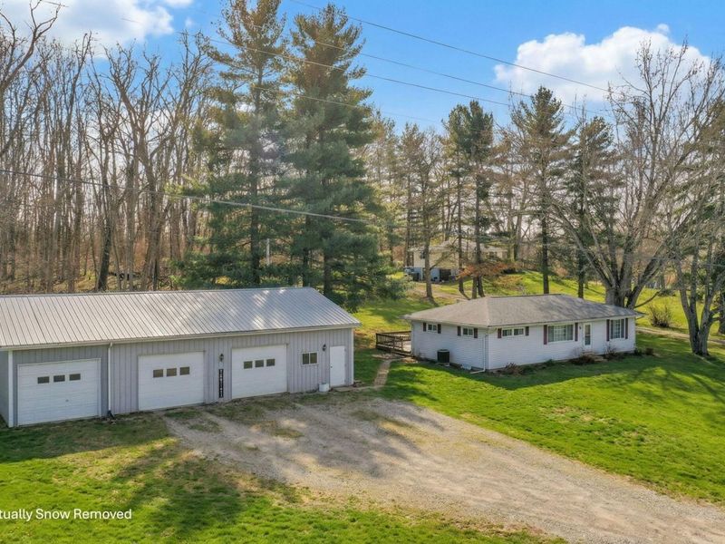 760 Lake Road SE, Lancaster, OH 43130 Photo 2