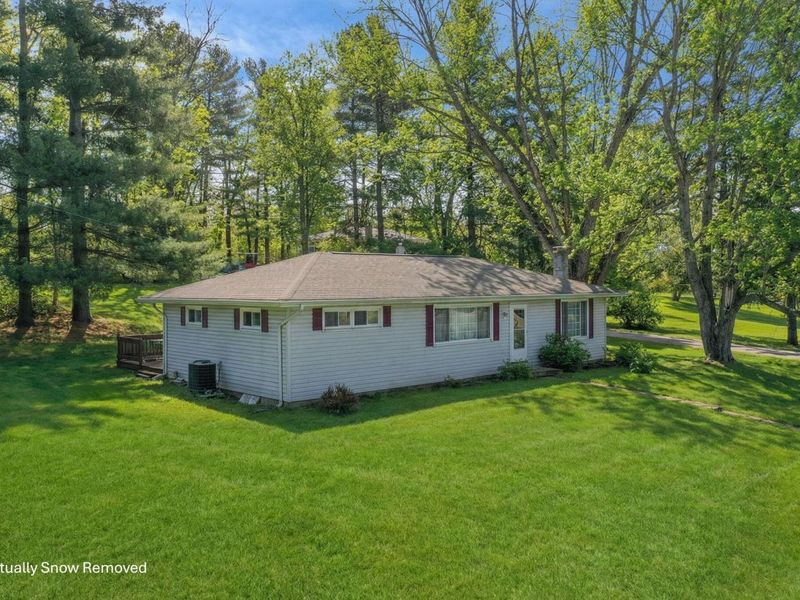 760 Lake Road SE, Lancaster, OH 43130 Photo 3