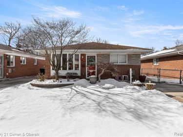 17061 Cicotte Avenue, Allen Park, MI 48101