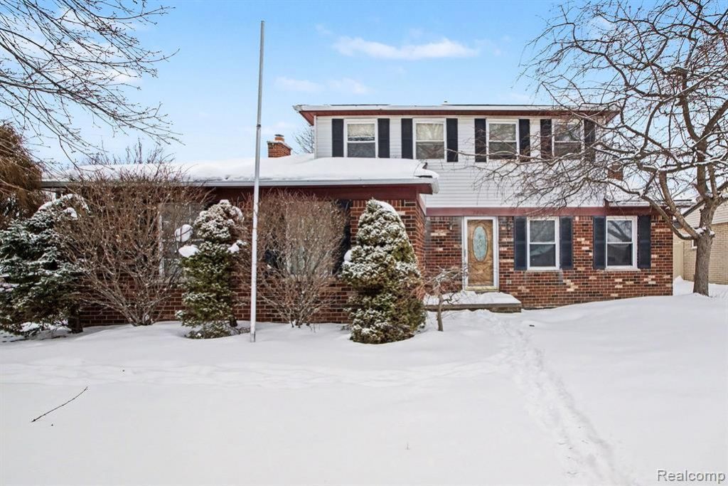 22162 Provincial Street, Woodhaven, MI 48183 Main Photo