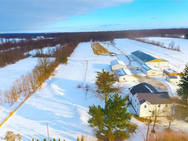 4194 Helsley Fusselman Road, Southington, OH 44470