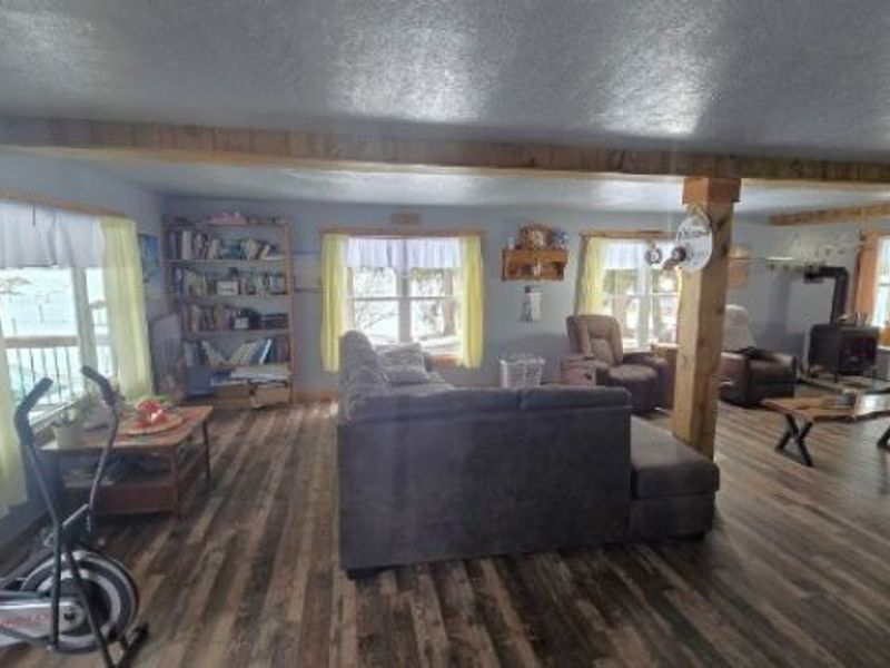 4194 Helsley Fusselman Road, Southington, OH 44470 Photo 17