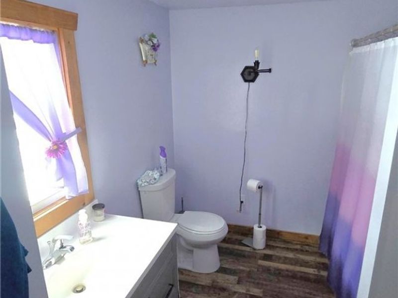 4194 Helsley Fusselman Road, Southington, OH 44470 Photo 23