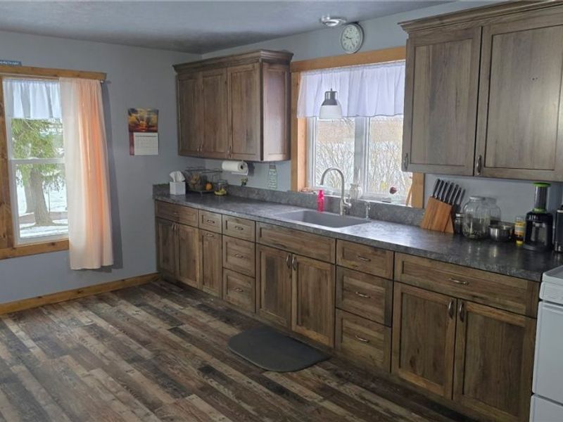 4194 Helsley Fusselman Road, Southington, OH 44470 Photo 5