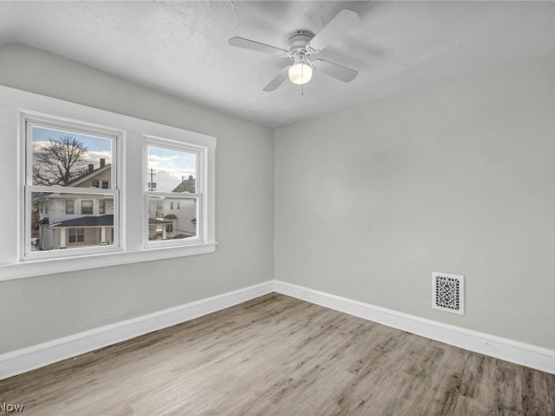 2218 W 100th Street, Cleveland, OH 44102 Photo 21