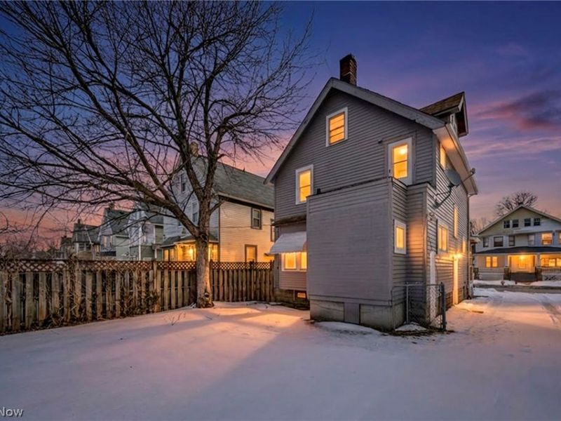 2218 W 100th Street, Cleveland, OH 44102 Photo 31