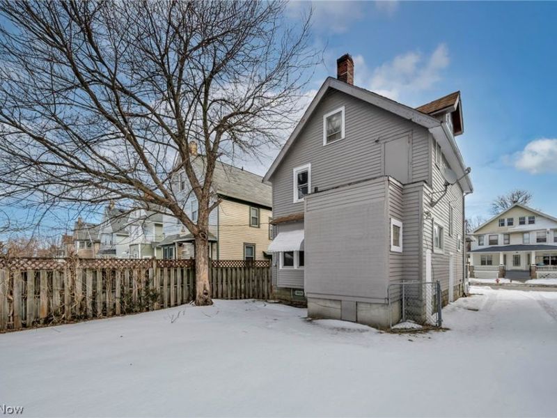 2218 W 100th Street, Cleveland, OH 44102 Photo 35