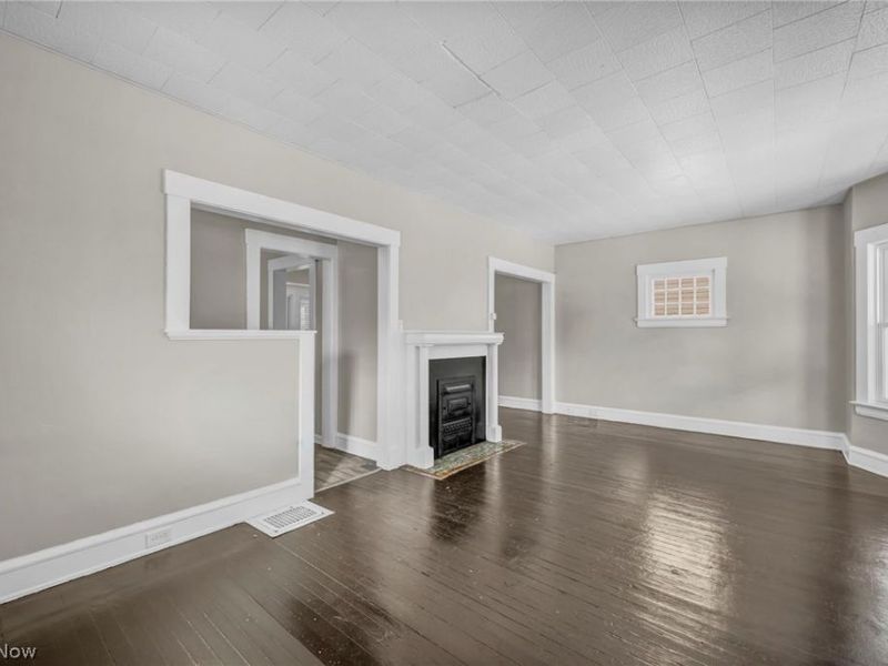 2218 W 100th Street, Cleveland, OH 44102 Photo 6