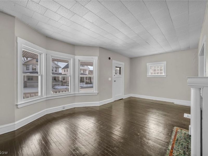 2218 W 100th Street, Cleveland, OH 44102 Photo 9