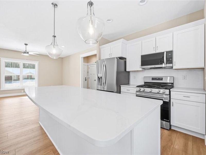 2310 Wilshire Drive, Cortland, OH 44410 Photo 22