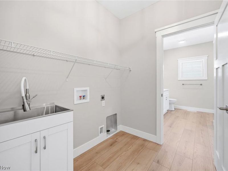 2310 Wilshire Drive, Cortland, OH 44410 Photo 32