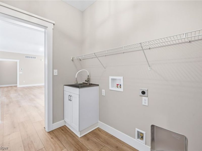 2310 Wilshire Drive, Cortland, OH 44410 Photo 33