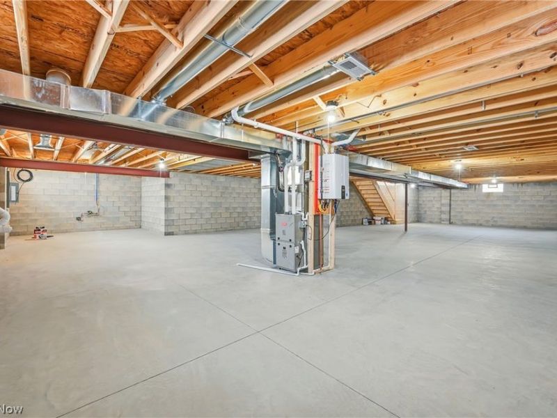 2310 Wilshire Drive, Cortland, OH 44410 Photo 43