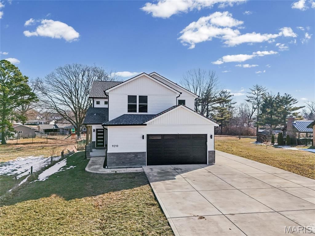 9210 Sappington Road, Saint Louis, MO 63126 Main Photo
