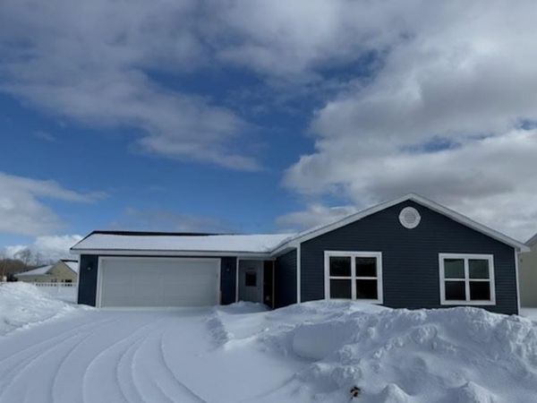 2615 Plover Drive, Unit 36, Traverse City, MI 49685