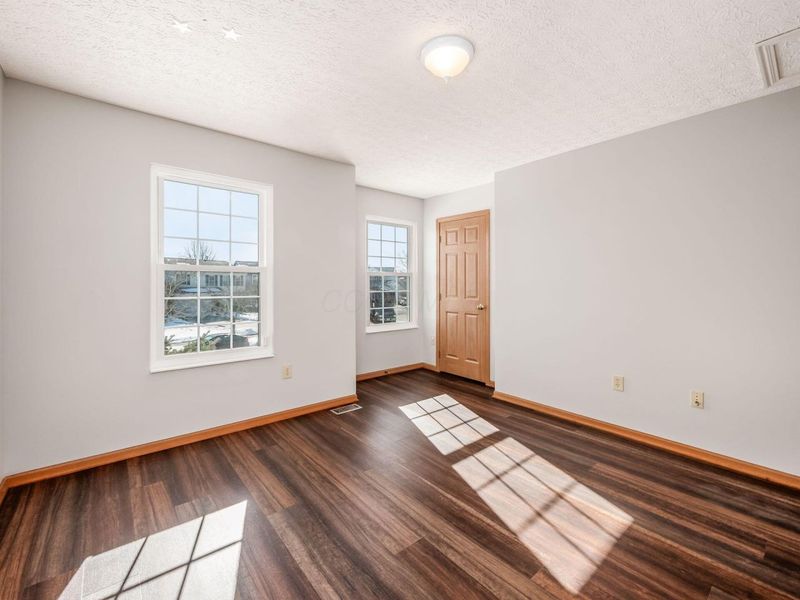 6470 Hemmingford Drive, Canal Winchester, OH 43110 Photo 36