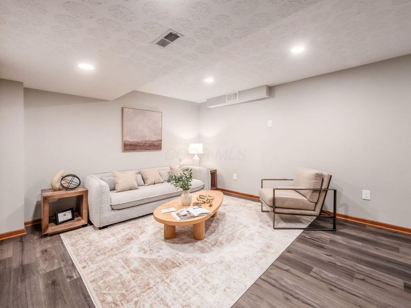 6470 Hemmingford Drive, Canal Winchester, OH 43110 Photo 37