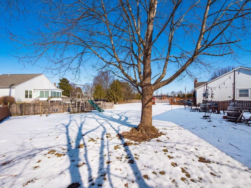 6470 Hemmingford Drive, Canal Winchester, OH 43110 Photo 48