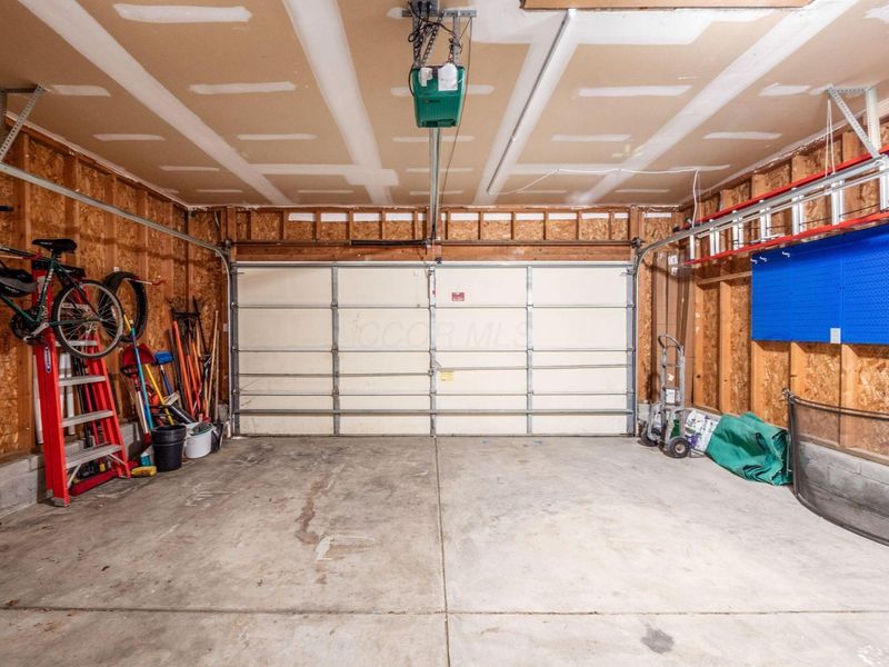 6470 Hemmingford Drive, Canal Winchester, OH 43110 Photo 52