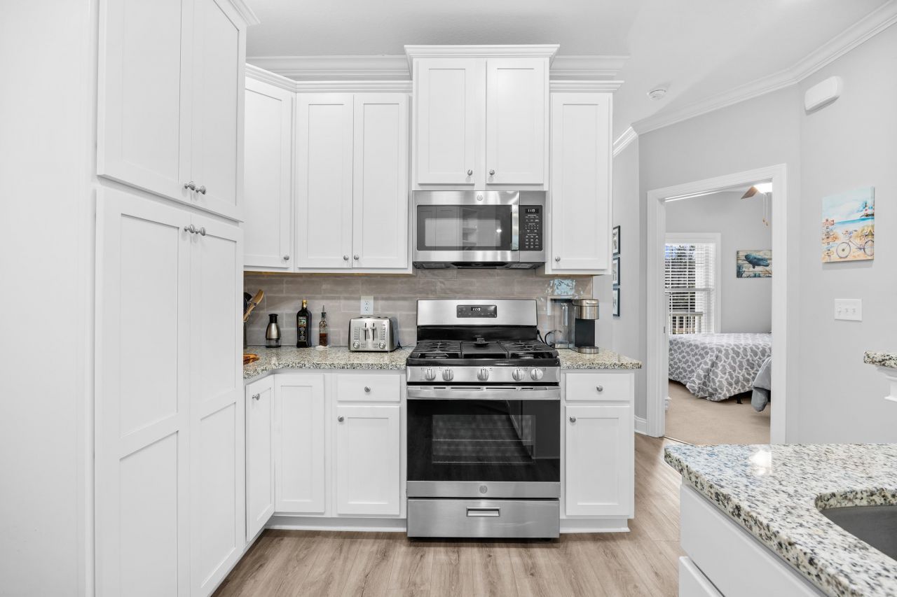 924 Jackline Place  Photo 22