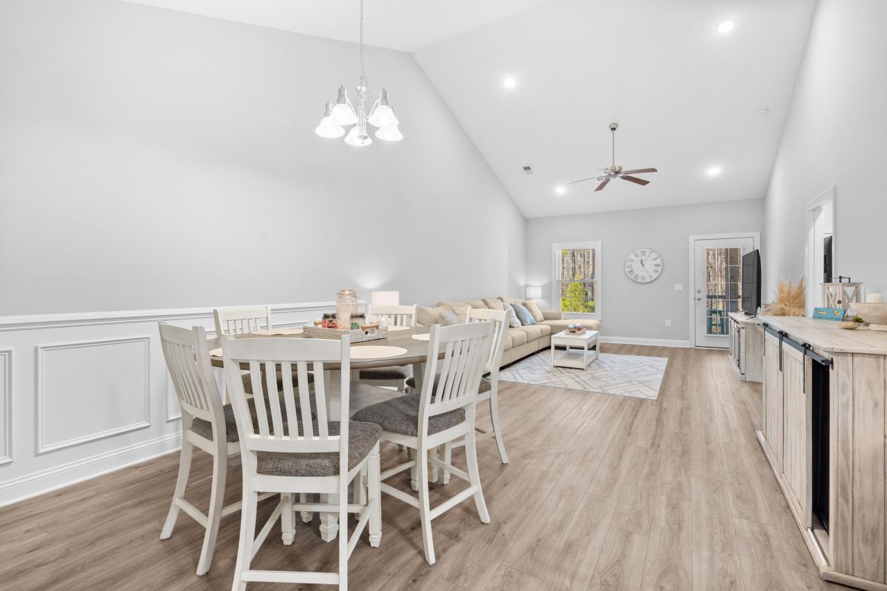 924 Jackline Place  Photo 25