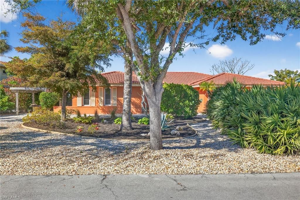 1065 Fish Crow Rd, Sanibel, FL 33957 Photo