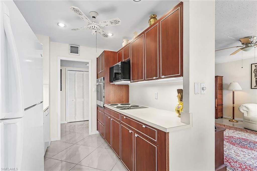 2350 W 1st St, Unit 701, Fort Myers, FL 33901 Photo