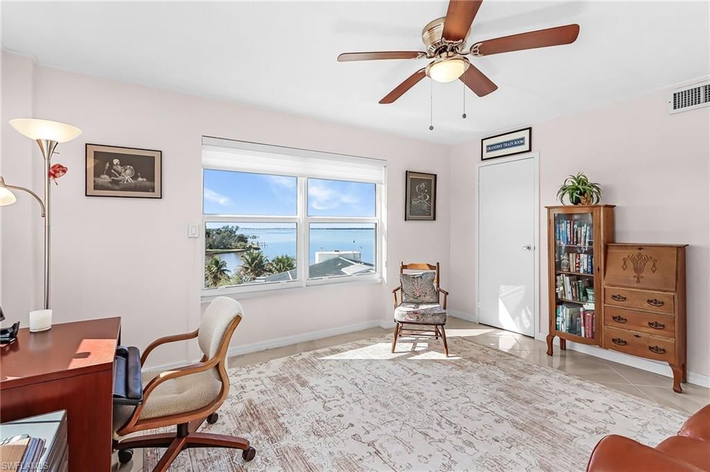 2350 W 1st St, Unit 701, Fort Myers, FL 33901 Photo