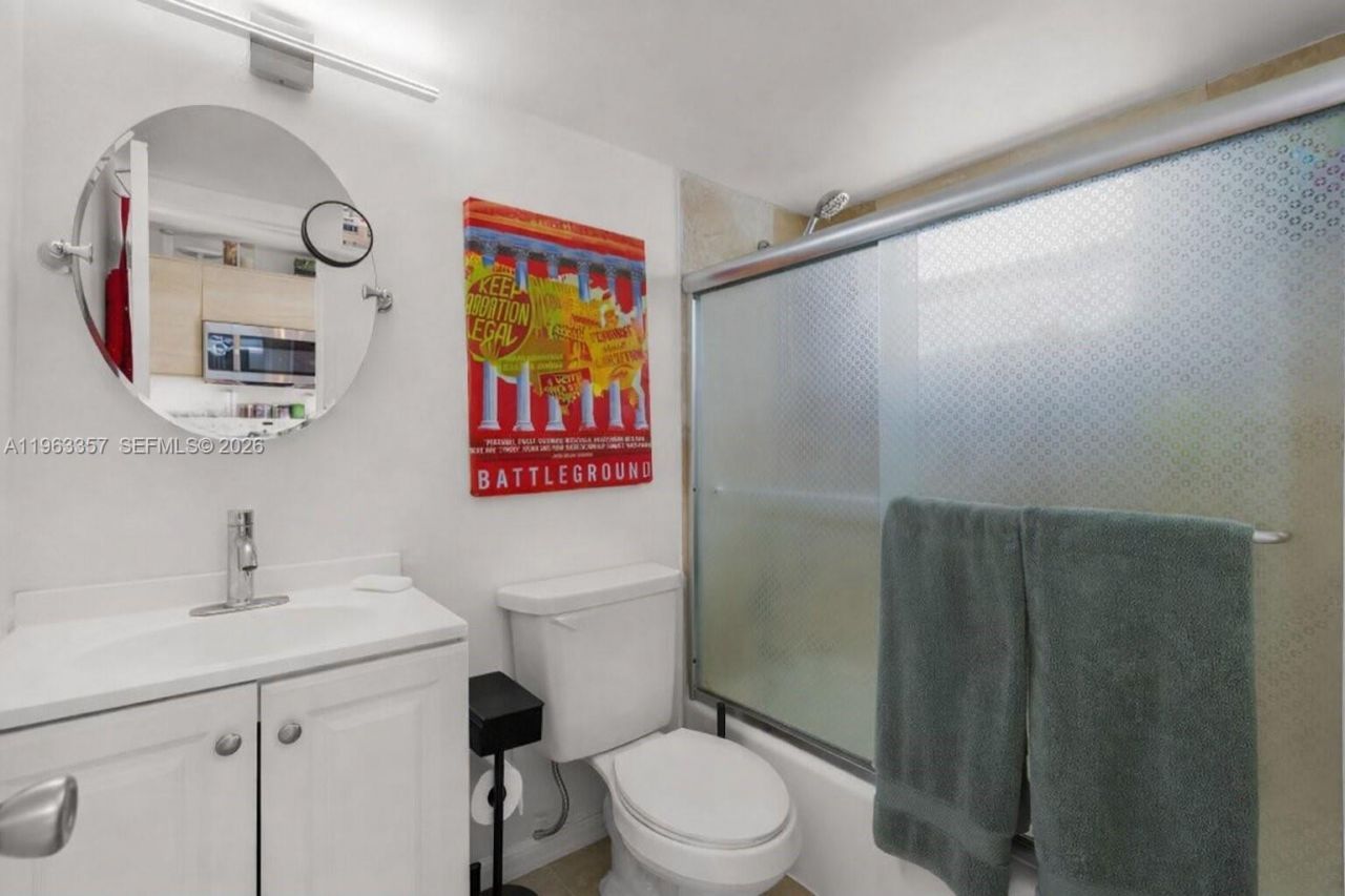 851 Meridian Ave, Unit 43, Miami Beach, FL 33139 Photo