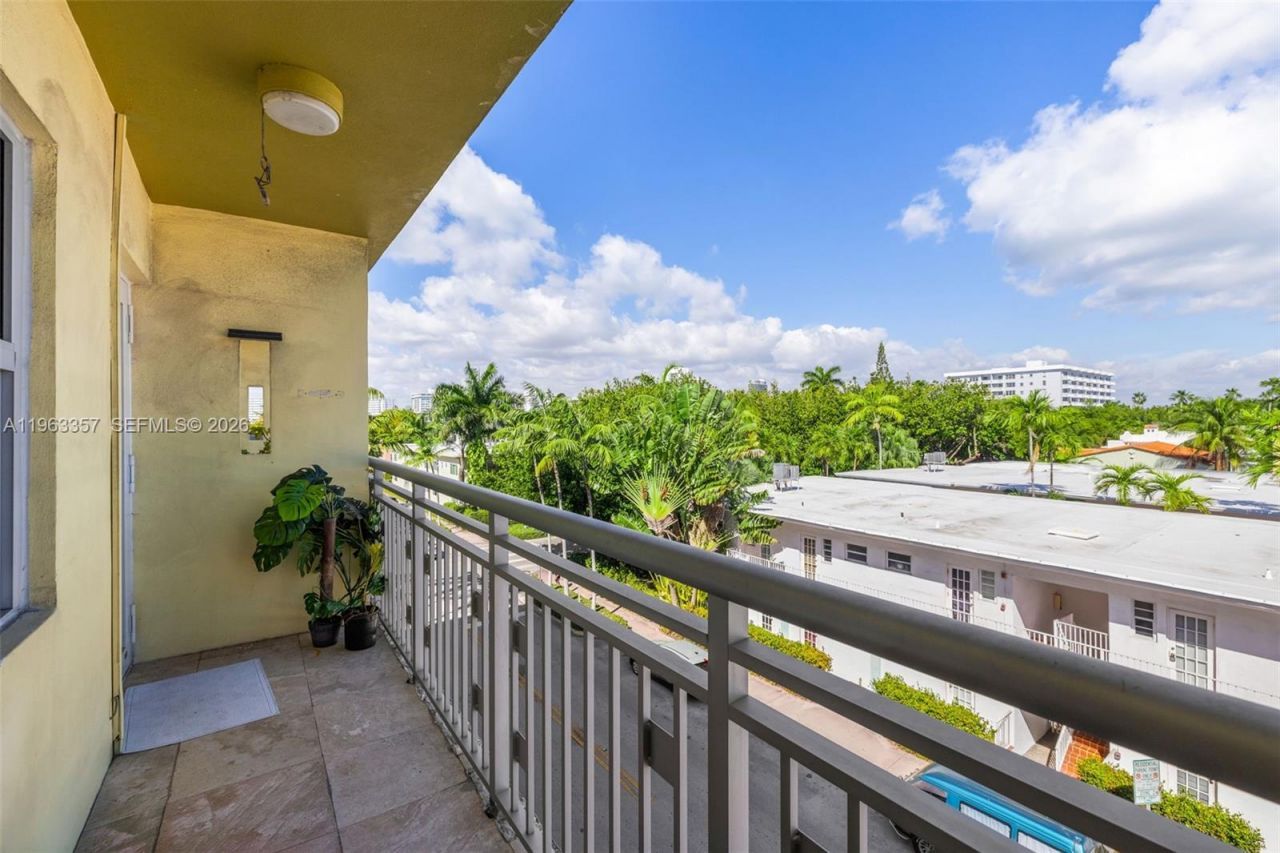 851 Meridian Ave, Unit 43, Miami Beach, FL 33139 Photo