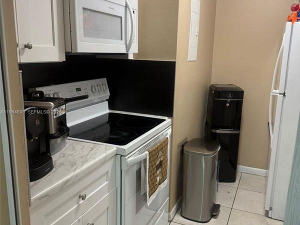 7421 SW 152nd Ave, Unit 9-202, Miami, FL 33193