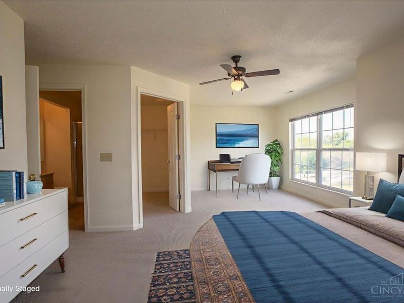 810 Southmeadow Circle, Unit 302, Cincinnati, OH 45231 Photo 14