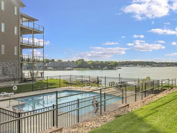 570 Linden Drive, Unit 203, Arnolds Park, IA 51331