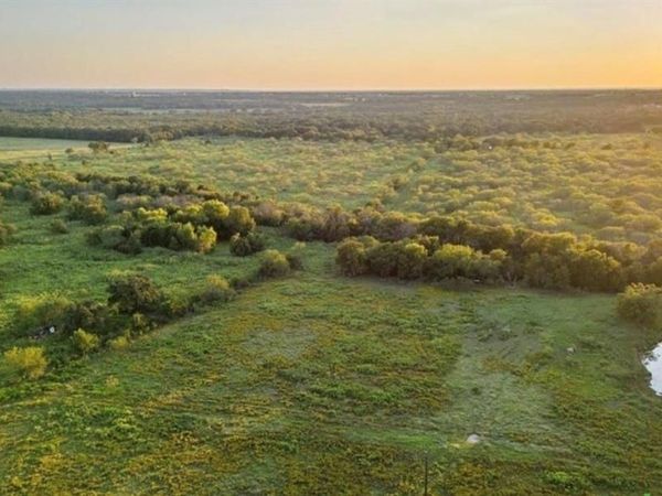 L10 Elm Branch , Elm Mott, TX 76640