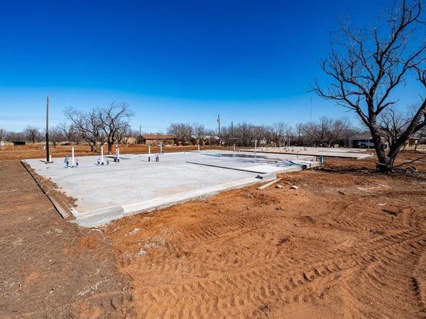 707 E Davenport , Stamford, TX 79553