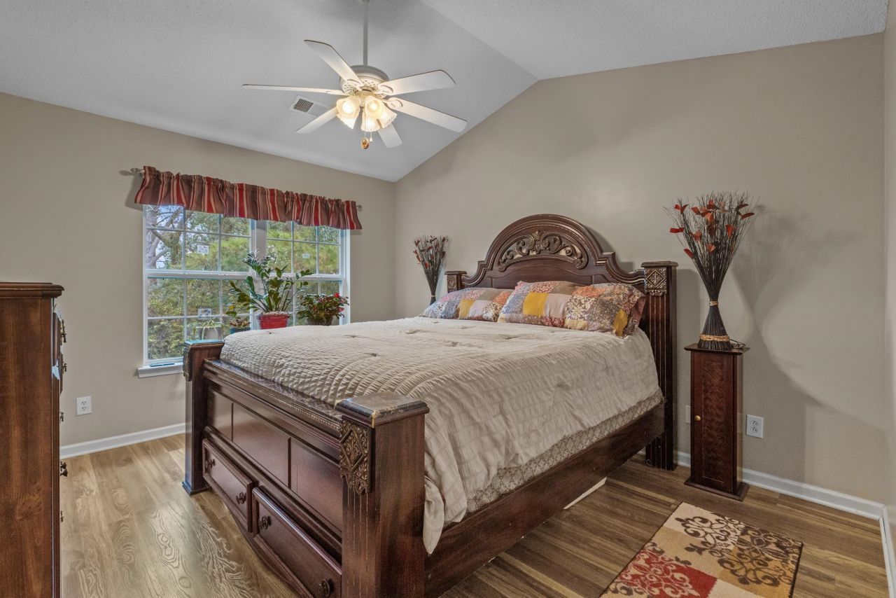 1044 Portico Loop  Photo 14