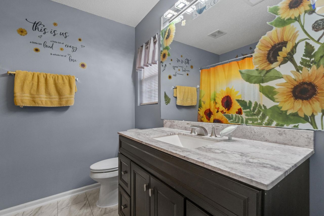 1044 Portico Loop  Photo 16