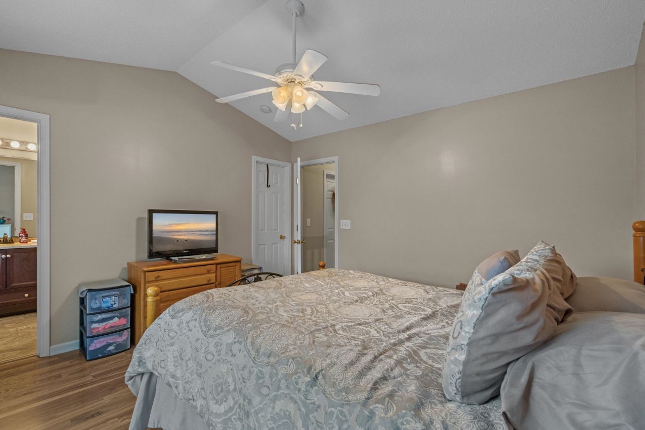 1044 Portico Loop  Photo 19