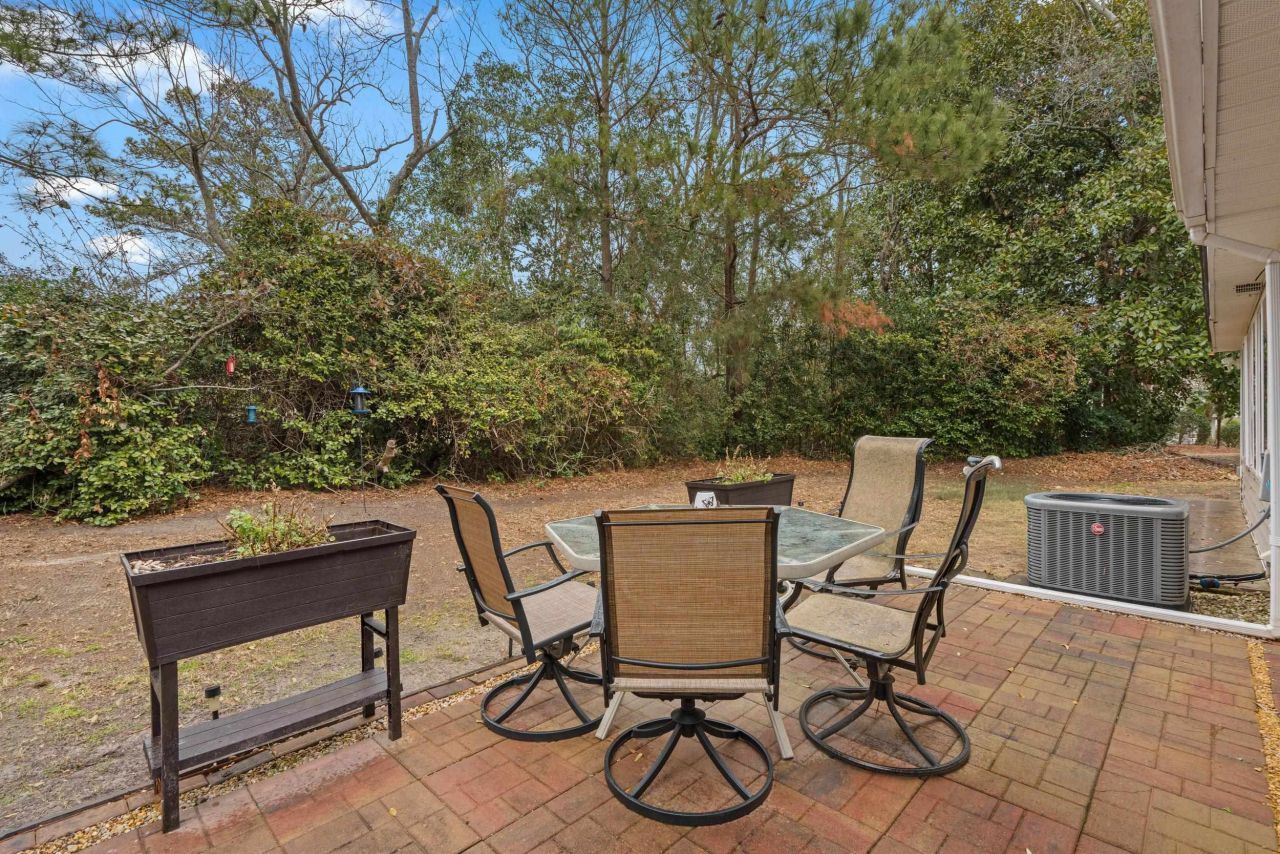 1044 Portico Loop  Photo 26