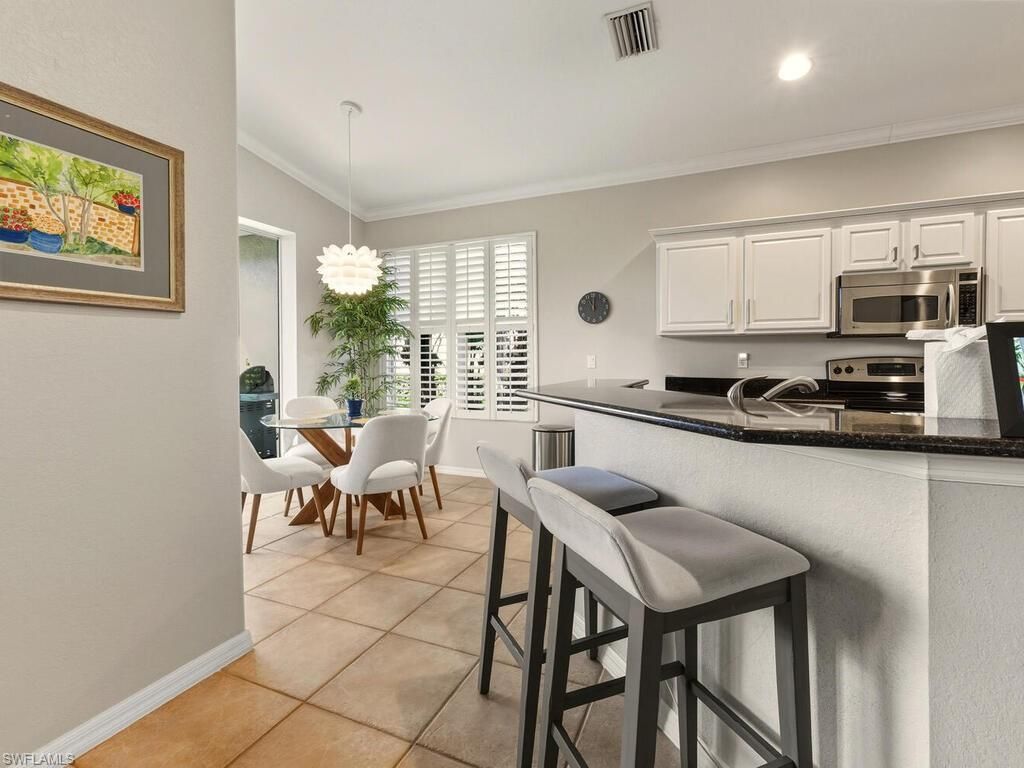 10000 Isola Way, Miromar Lakes, FL 33913 Photo