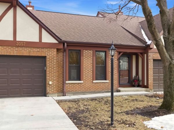 3057 Ashton Court, Westchester, IL 60154