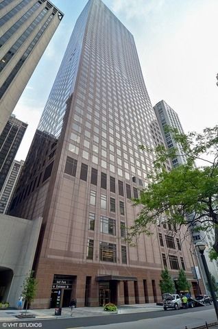 161 E Chicago Avenue, Unit 33A, Chicago, IL 60611 Main Photo